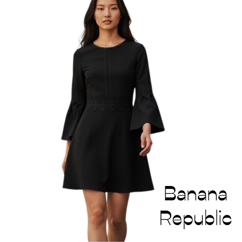 Banana Republic Black Lace Bell Sleeves Dress NWOT Size 2 Feminine CottageCore
